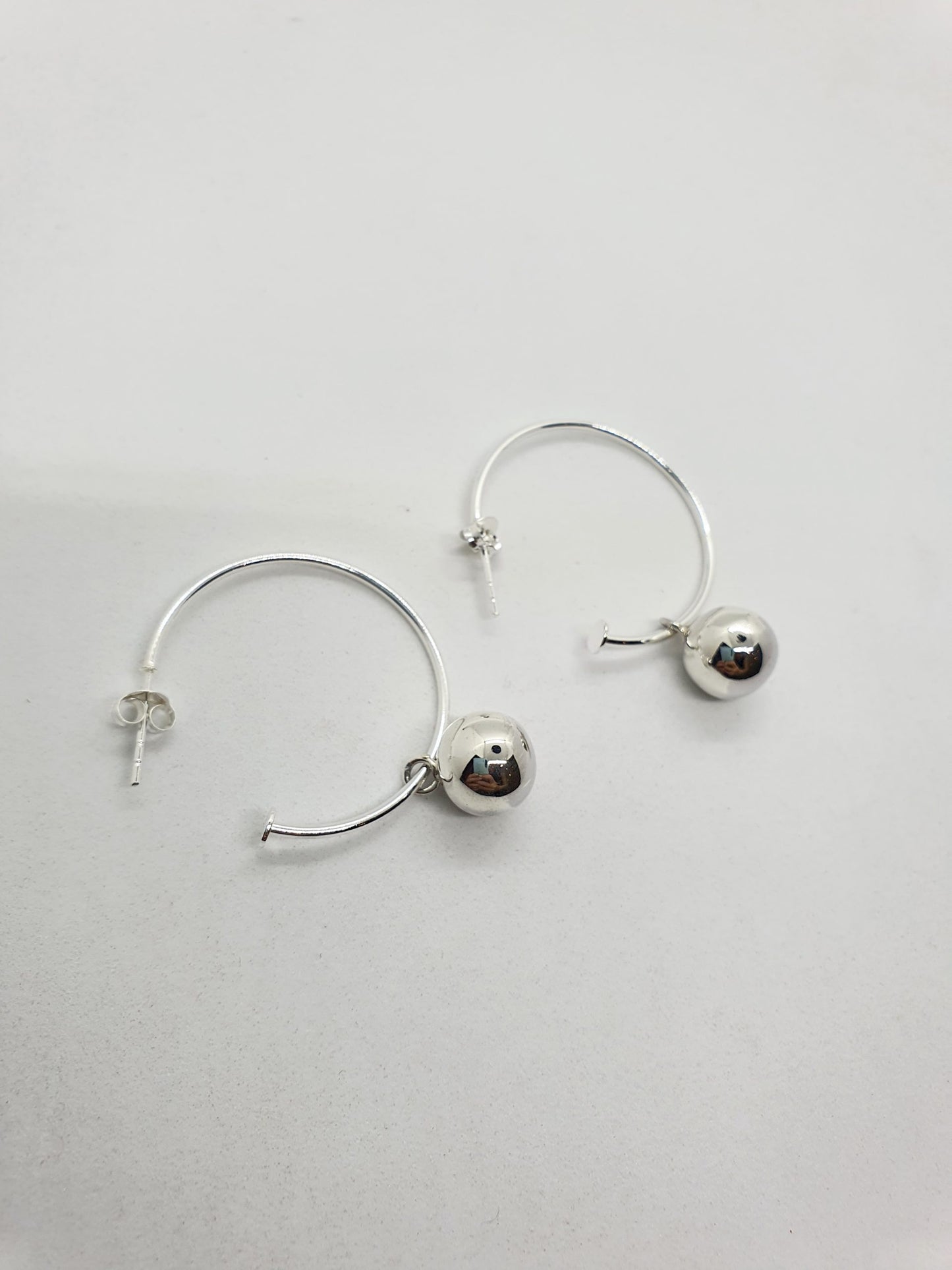 Hoop with ball image 0