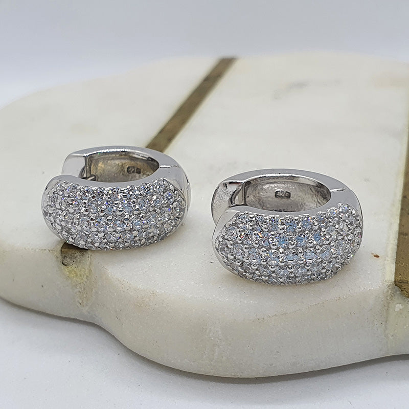 Domed pave huggie image 0