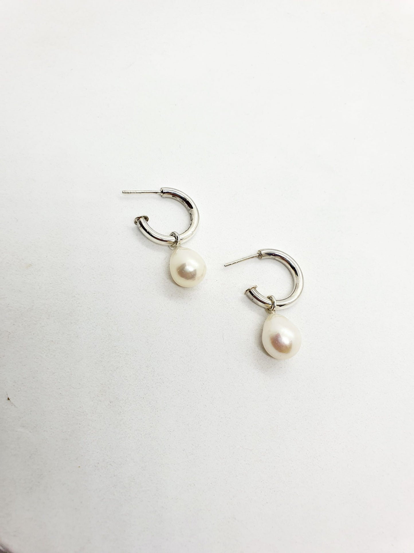 Original Lalu Drop Pearl Pretty Woman Earring image 0