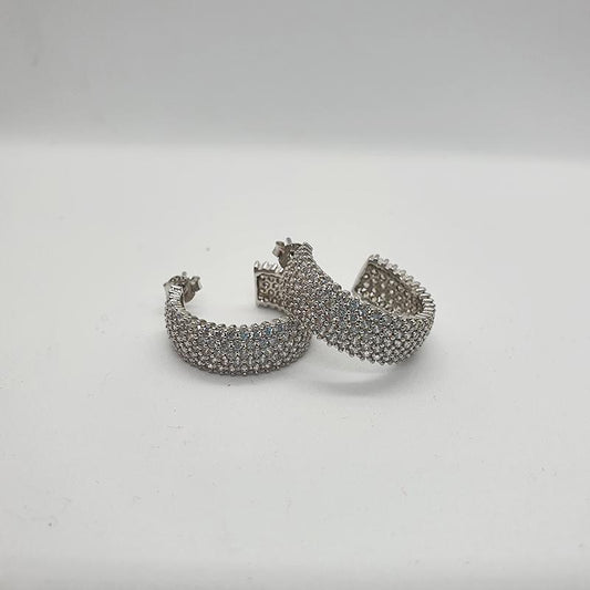 Chunkey paved hoops with stud image 0