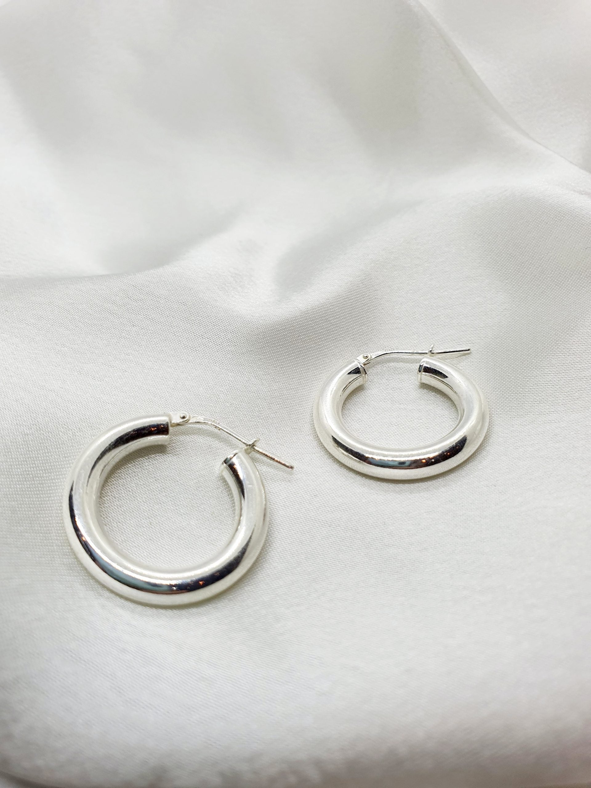 Everyday hoop image 0