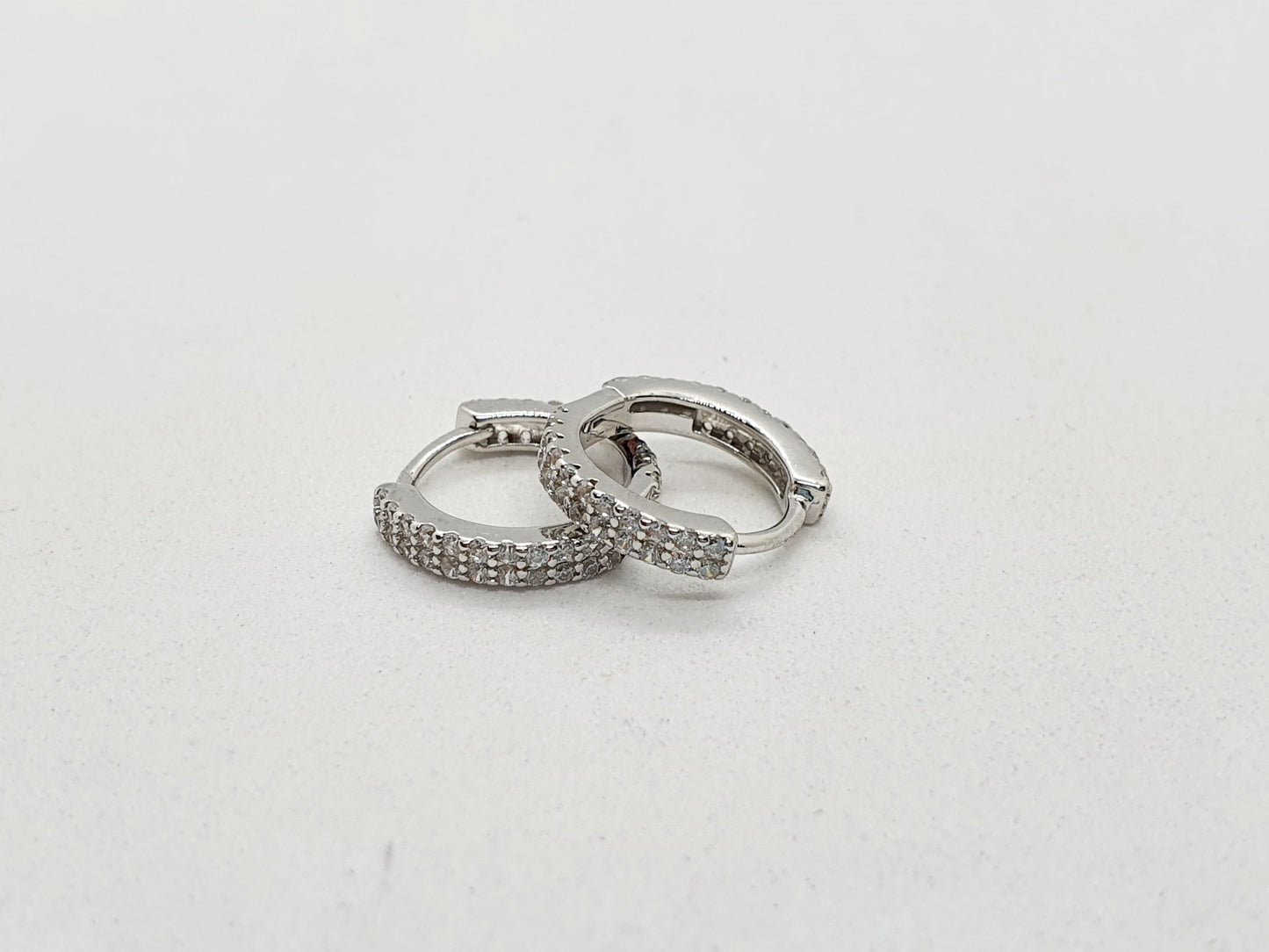 Dubble row cz huggie image 0